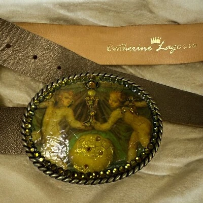 Women’s Inlaid Angels Rhinestone Gold PLeather Gold Buckle Med 30-34” Adjusts - Image 1 of 4