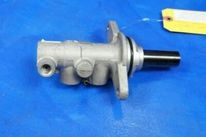 2012 - 2014 TOYOTA CAMRY OEM BRAKE MASTER CYLINDER PUMP - Picture 1 of 9