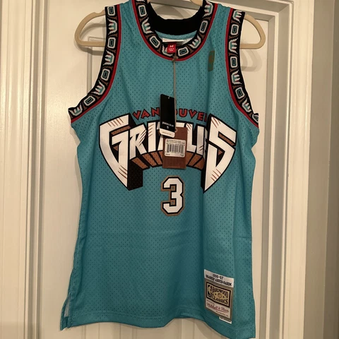 Mitchell & Ness Abdur-Rahim Vancouver Grizzlies 1996-97 Swingman Jersey Size M Cover