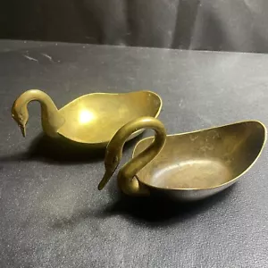 2 Vintage 1977 Swan Bird Brass Ashtray Trinket Dish Mix Nut Serving Dishes India - Picture 1 of 15