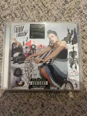 Lily Allen, Alright Still (2006) Foto 1 de 2