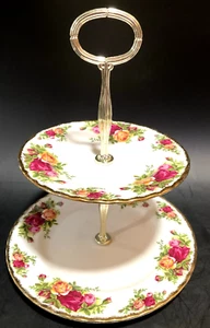 1962 ROYAL ALBERT Old Country Roses 2-Tiered Serving Tray Platter Salad Bread Pl - Picture 1 of 12