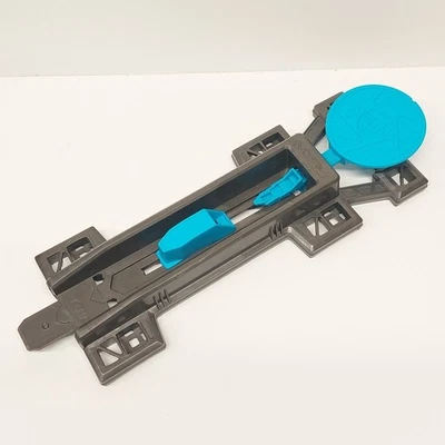 2016 Hot Wheels DLF06 Track Builder Launch It Accessory - Image 1 of 3