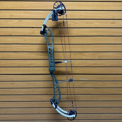 Arco compuesto de tiro con arco PSE - Dominator Duo 38 - Verde - #60 Max - Cámara EM2 Foto 1 de 4