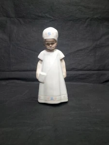 RARE ROYAL COPENHAGEN 1ST QUALITY PORCELAIN ELSE WHITE DRESS' #404 - Picture 1 of 8