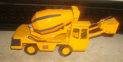 JOAL. CAR MIX 3500. 1/43 SCALE. - Image 1 of 4