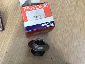 Fits Toyota Carina Corolla 1970s 88 degrees thermostat GTS175 - Picture 1 of 2