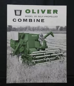 1961 "THE OLIVER MODEL 25 SELF-PROPELLED COMBINE" SALES CATALOG BROCHURE MINTY - Picture 1 of 7