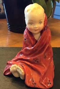 Royal Doulton figure This Little Pig HN1793 Child In Blanket - Picture 1 of 8
