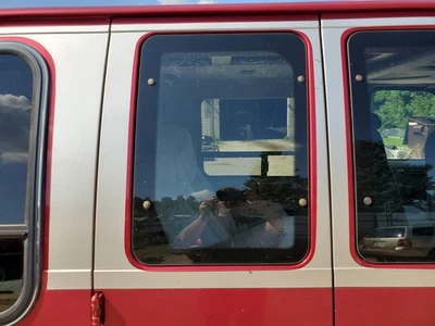 Ford E150 1992-1998 puerta trasera lateral derecha vidrio/ventana (fijo) (tinte AS2) Foto 1 de 4