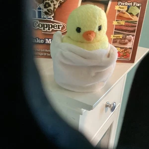 Ty Beanie Baby - Eggbert the Chick 1999 - Bild 1 von 1