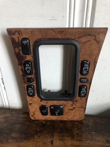 1996-2002 MERCEDES-BENZ W210 E430 SEDAN SHIFTER BEZEL WOOD GRAIN - Picture 1 of 7