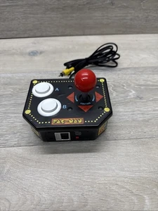 Jakks Pacific Bandai Namco 2009 Pac-Man 12 en 1 Plug N Play Juego de TV PROBADO FUNCIONA - Imagen 1 de 9