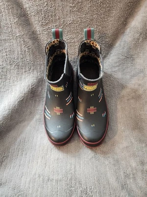 Pendleton Women's Tucson Chelsea Waterproof Rain Boots Gray Aztec Size 9 - Image 1 of 4