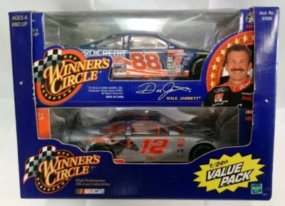 Winner’s Circle Hasbro 1:24 #88 Dale Jarrett Die Cast Collectible Car 2000 - Image 1 of 4