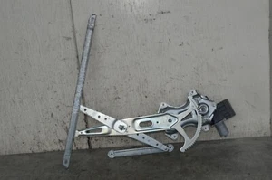 Toyota Prius Window Mechanism Left Front 1.8 vvti Hybrid  Window Winder 2018 - Picture 1 of 7