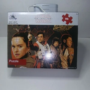 Star Wars THE LAST JEDI 96 jumbo piece jigsaw puzzle . Disney Authentic Puzzle - Picture 1 of 11