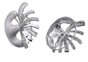 Abstact Kokopelli .925 Sterling Cubic Zirconia 1 1/5 Inch Earring EBS3693/71425 - Picture 1 of 3