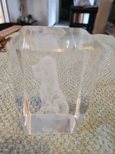 Labrador 3D Laser Etched Heavy Holographic Glass Art Paper Weight 3" x 2" - Picture 1 of 8