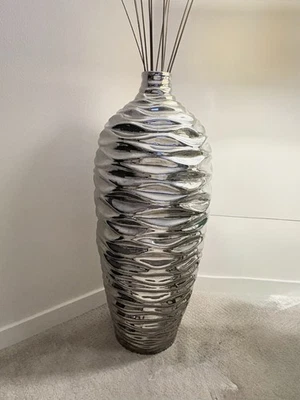 Juego de 2 jarrones de suelo cromados glamurosos Foto 1 de 4