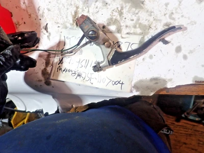 Interruptor de palanca/percha/parada/funcionamiento delantero Honda XR 75 1978 Foto 1 de 4