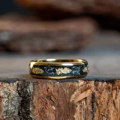 Anillo de boda de carburo de tungsteno con hoja de oro de meteorito para mujer delicada alianza de 6 mm Foto 1 de 4