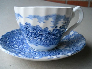 Myott Flow Blue Coaching Days TAZA y PLATILLO Staffordshire Inglaterra - Imagen 1 de 4