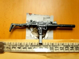 1/6 ESCALA MODELO UZI PARA FIGURA ACCION - Imagen 1 de 1