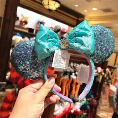 Diadema Orejas Lentejuelas Sirenita Azul Mickey Mouse Parques Disney 2024 NUEVA Foto 1 de 4