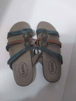 SANDALIAS SIN CORDONES TAOS TALLA 9 STAND UP & GE T CÓMODAS DE CUERO VERDE Y MARRÓN Foto 1 de 4