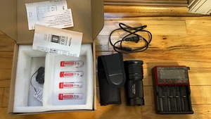 ThruNite Bundle: TN36 limited 11000 lumens Cool White+ MCC-4S+3100*4 used - Picture 1 of 10