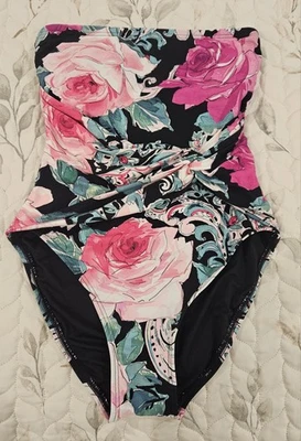 CARMEN MARC VALVO Knot Front Bandeau One Piece Swimsuit Size 8 - Image 1 of 2