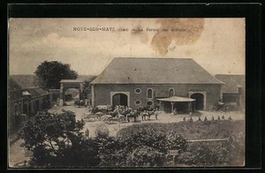 CPA Roye-sur-Matz, La Ferme des Granges - Picture 1 of 2