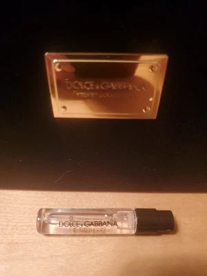 Dolce&Gabbana Velvet Blue Musk Eau De Parfum 2 ml/0,07 oz Muestra Spray ¡Nuevo! Foto 1 de 4