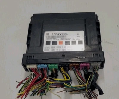 Chevrolet Chevy Cruze 2013 BCM BCU módulo de control de carrocería 13577095 Foto 1 de 4