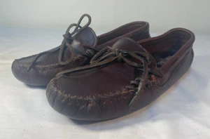 Minnetonka Clásico Conductor Mocasín Zapatos Para Mujer Cuero Marrón Sin Cordones 698 EE. UU. 9 - Imagen 1 de 7