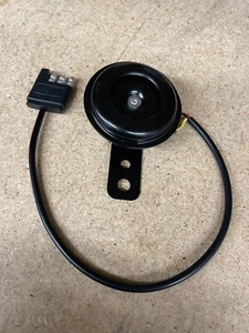 Horn Prank Plugs Into Trailer Wiring - Bild 1 von 3