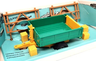 Britains 1/32 - Tipping Trailer With Bales etc 9565 For Model Farm Vehicles - Image 1 of 4