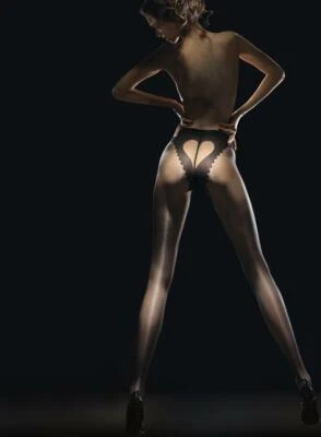 FIORE CORAZON FRENCH CUT HEART DETAIL TIGHTS PANTYHOSE 20 DENIER BLACK 3 SIZES - Image 1 of 4