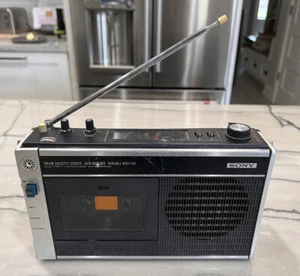 1970er Sony AM/FM Radio Kassetten-Corder mit Etui | Modell CF-350 unbekannt ob funktioniert - Bild 1 von 10