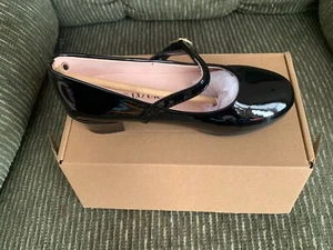 Girls Black Heels - Picture 1 of 3