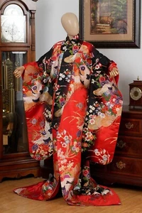 DEAR VANILLA JAPANESE SILK UCHIKAKE WEDDING KIMONO WOMEN'S JAPAN MADE GENUINE - Picture 1 of 9