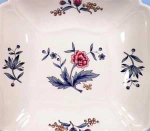 Wedgwood Williamsburg Potpourri Nut Dish Porcelain Flowers Square NK510 Nice - Picture 1 of 4