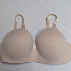 Camiseta Victoria's Secret Sujetador Inalámbrico Ligeramente Forrado 38DD Beige Nueva Sin Etiquetas - Imagen 1 de 5
