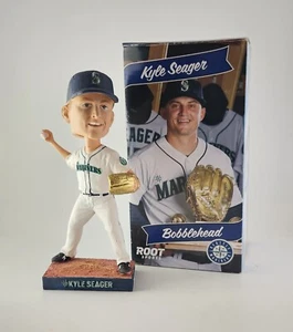 2015 Seattle Mariners Baseball Kyle Seager #15 SGA BOBBLEHEAD Stadium Giveaway - Picture 1 of 5