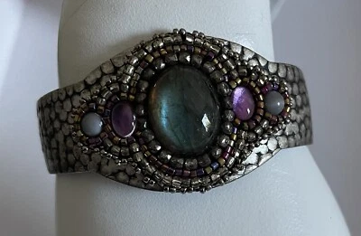 Georgeous “Free Spirit” Gemstone Labradorite Amethyst Quartz Cuff Bracelet. - Image 1 of 4