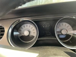 Used Speedometer Gauge fits: 2012 Ford Mustang cluster MPH 3.7L 6 gauge cluster - Picture 1 of 24