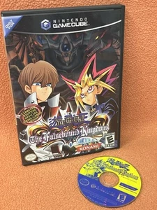 Yu-Gi-Oh Falsebound Kingdom Nintendo GameCube Etiqueta Negra Juego Estuche OEM - Imagen 1 de 4