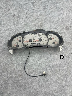 Cuadro de instrumentos velocímetro Ford Ranger 2001-2003 usado OEM 163 k millas Foto 1 de 4