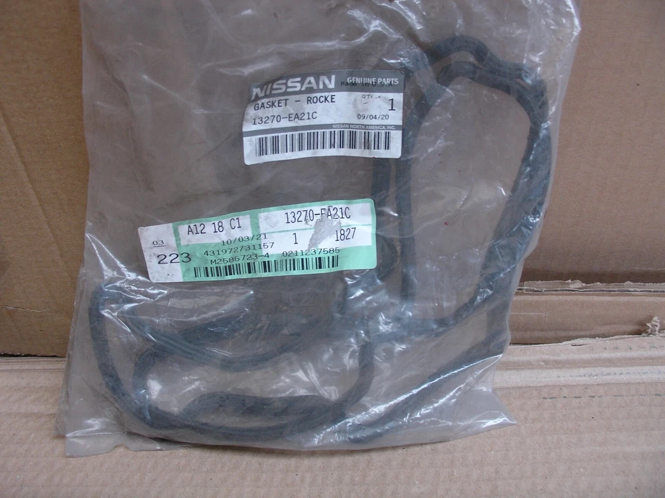 13270EA21C Left Gasket Cylinder Head Cover For Nissan Altima Frontier 2002-2019 - Image 1 of 1